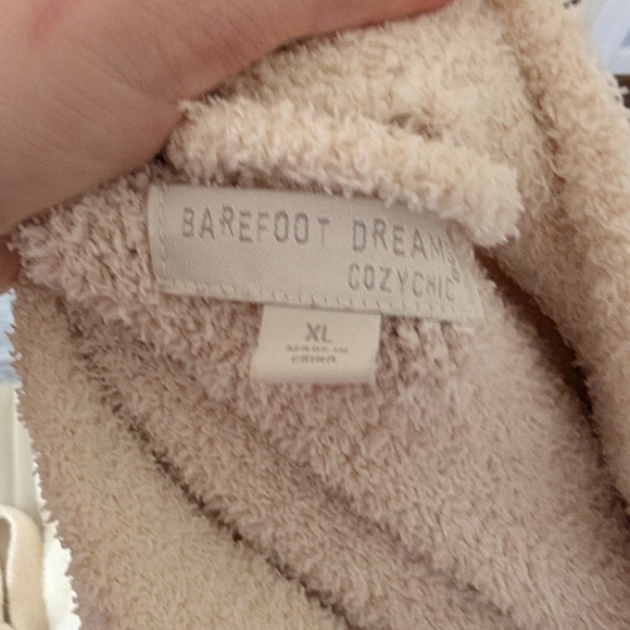 CozyChic® Knit In the Wild Long Sleeve Leopard Print Short Robe XL - Picture 3 of 8